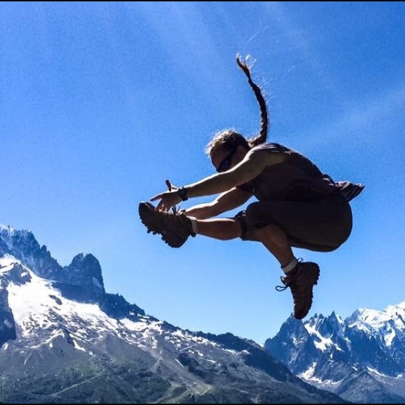 Meet your Posher, Dani - Picture 5 of 8